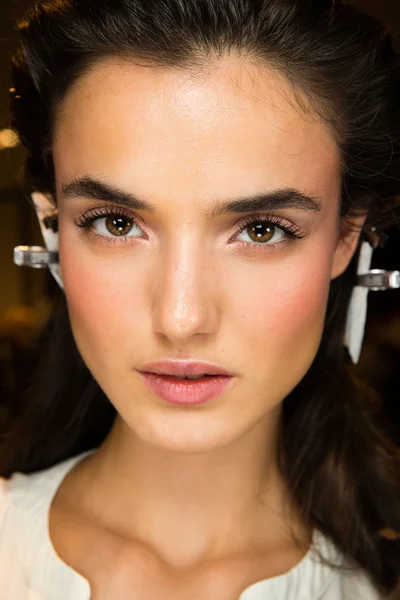 Look 18